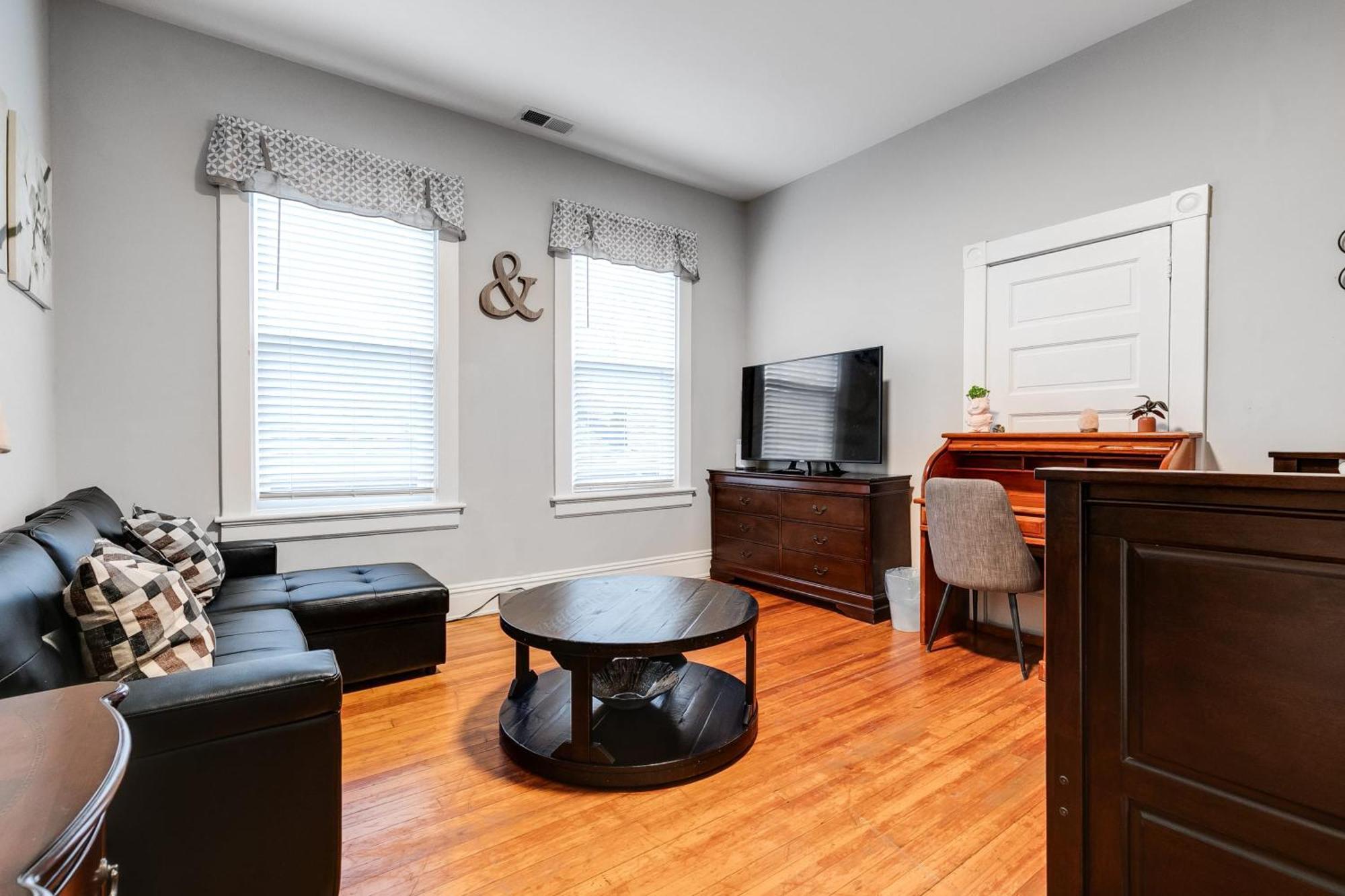E2 Centrally Located In Carytown Fully Fenced 리치먼드 외부 사진